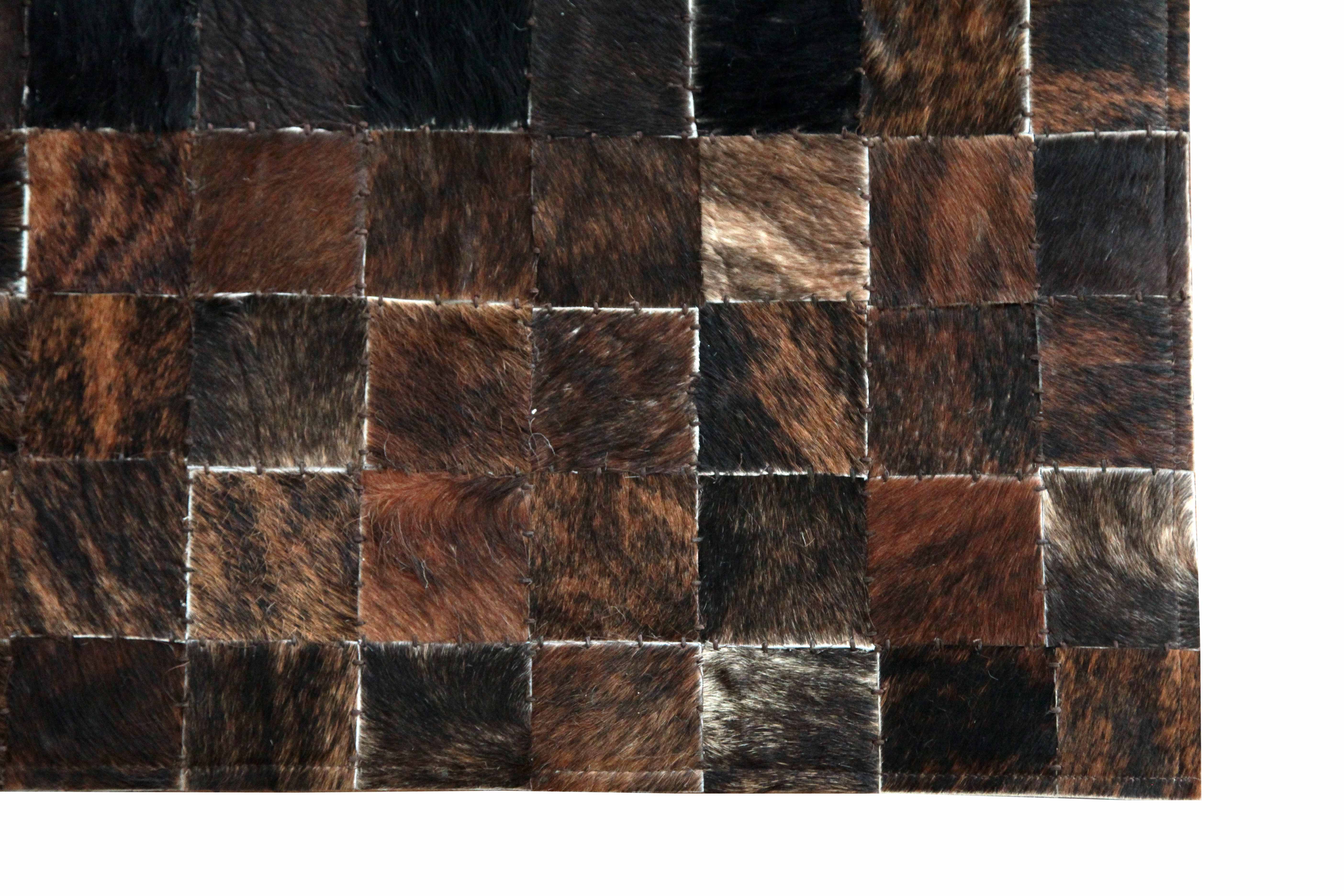 Kuhfell Teppich Minor Braun gefärbt auf Leder