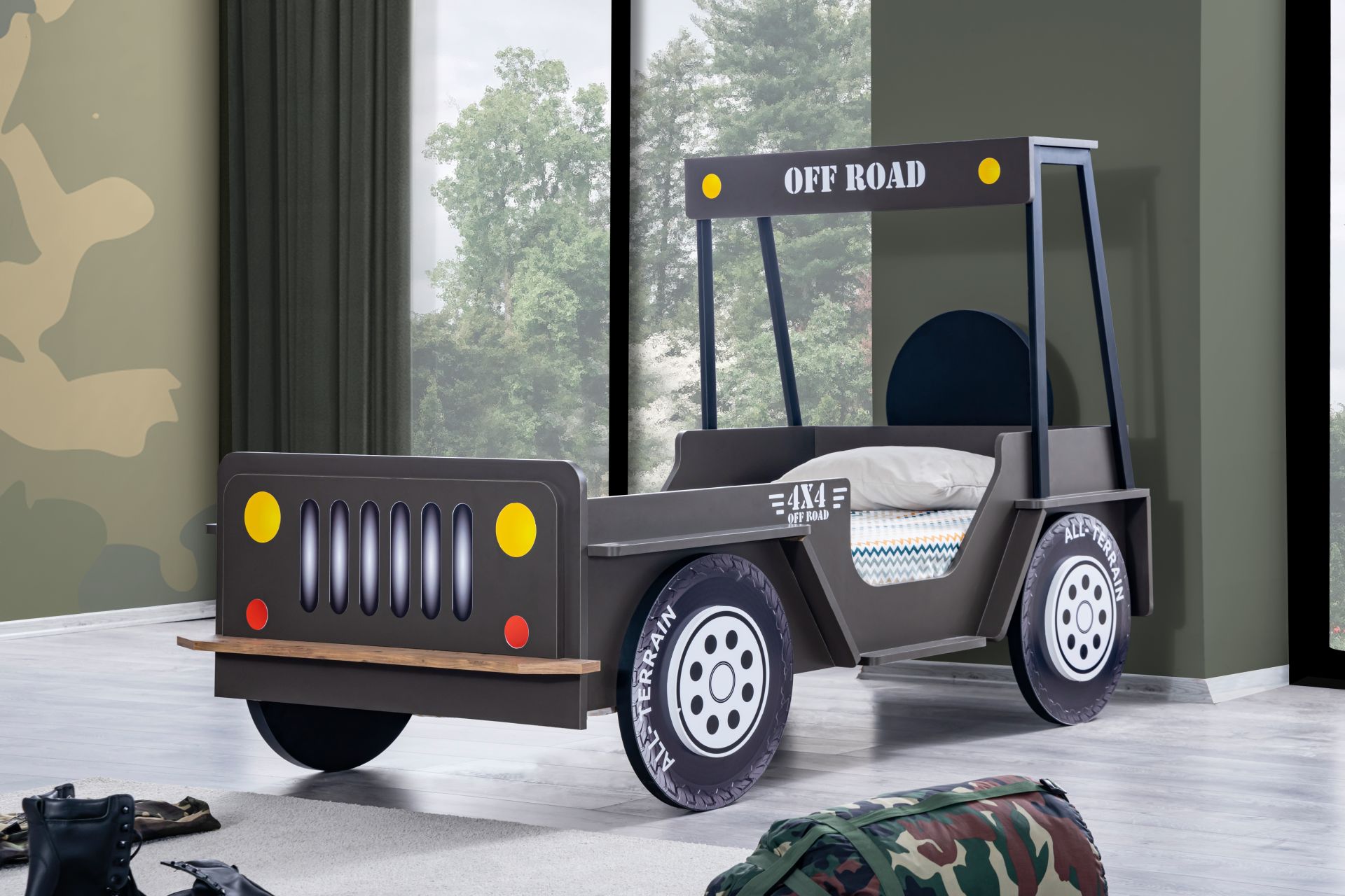 Safari Autobett Jeep bei Möbel Lux